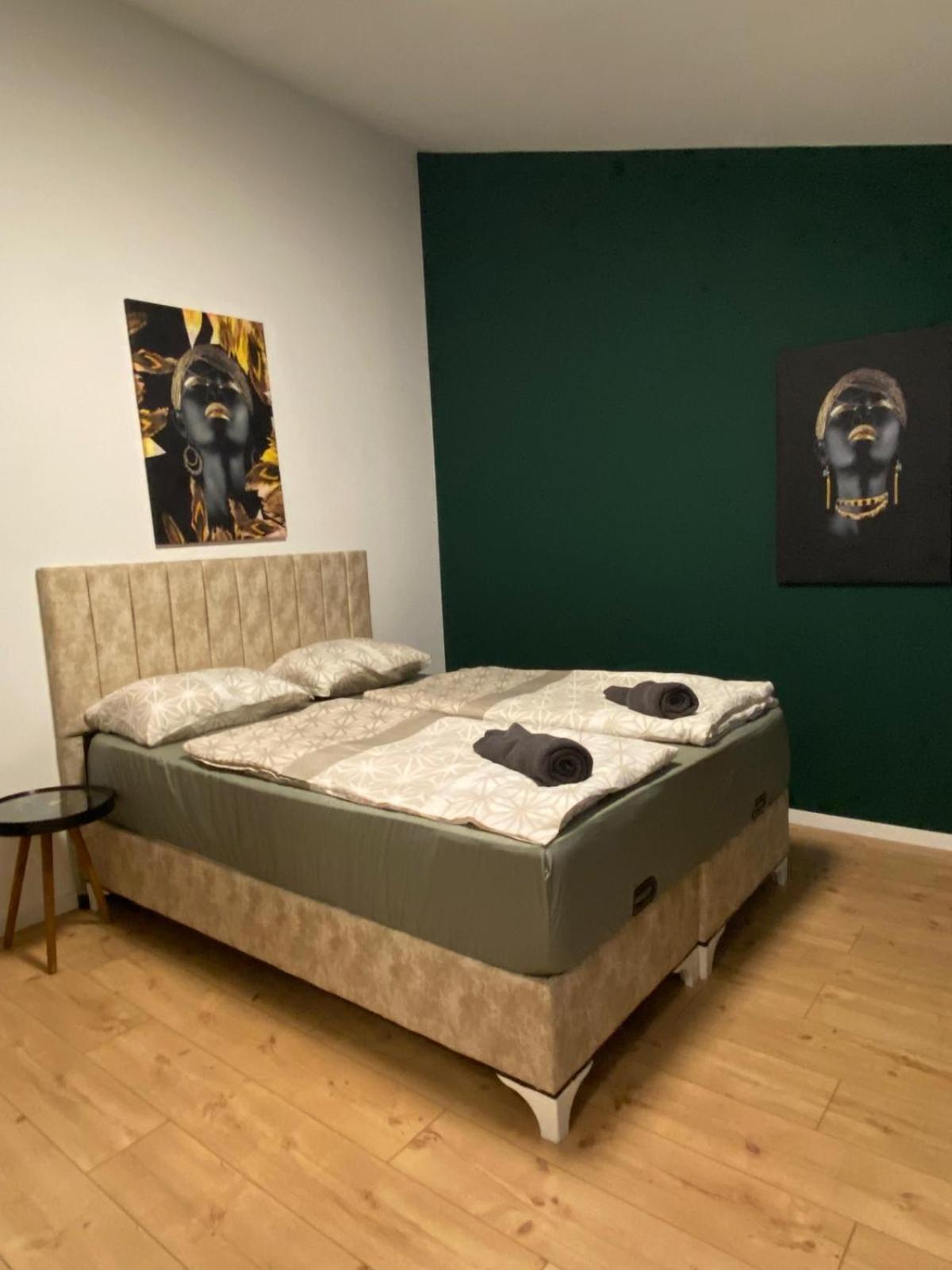 8 Fully Equipped Shared W Terrace Margareten * Wien