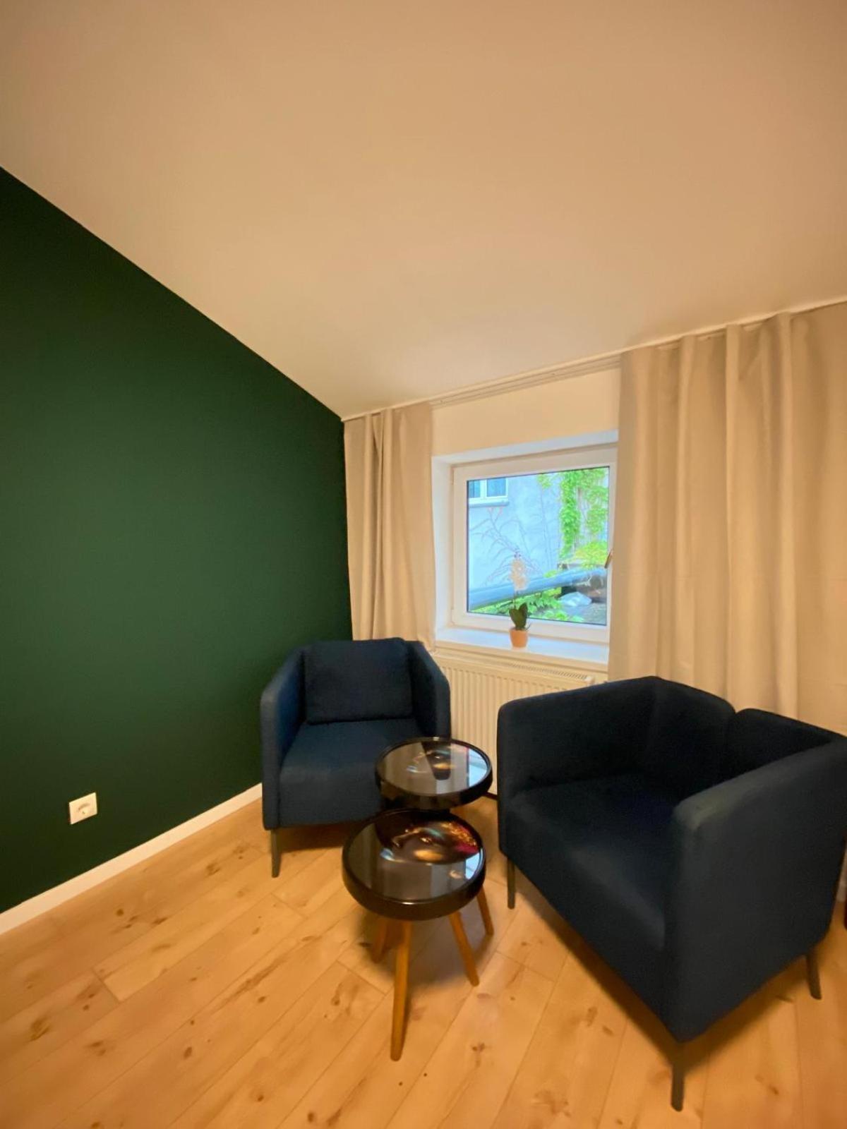 8 Fully Equipped Shared W Terrace Margareten Apartment Wien