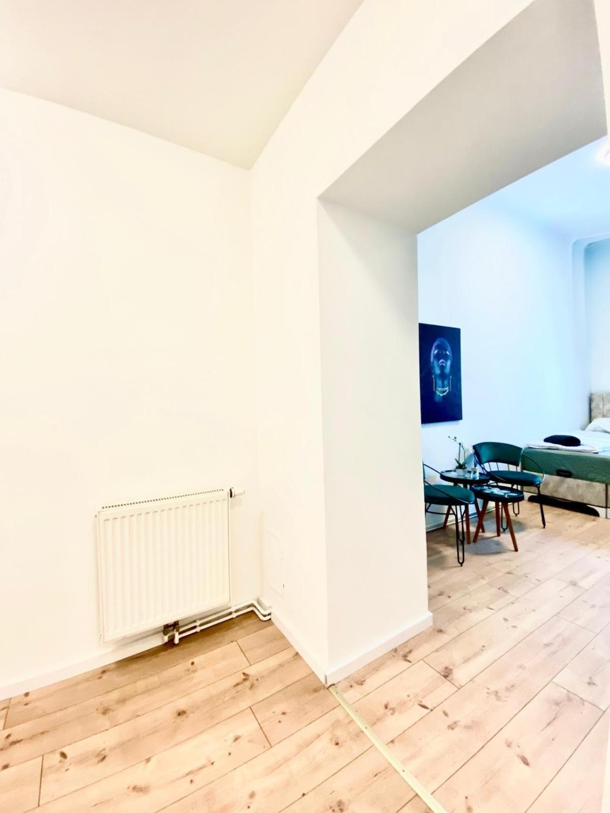 Apartment 8 Fully Equipped Shared W Terrace Margareten Wien